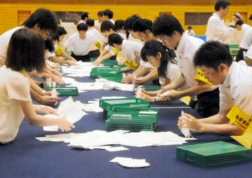 日本一地味な表彰「選管アワード」で選挙を変える