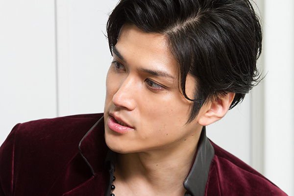 渡辺大輔 広瀬友祐 ｗティボルト対談 中本千晶 論座 朝日新聞社の言論サイト