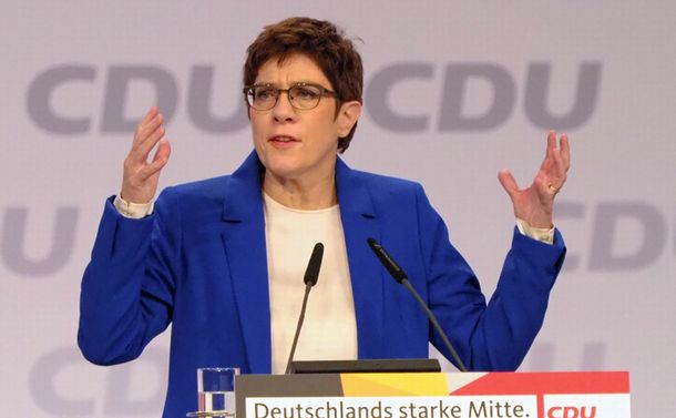 国際情勢を不安定化させかねないドイツ政治の混迷