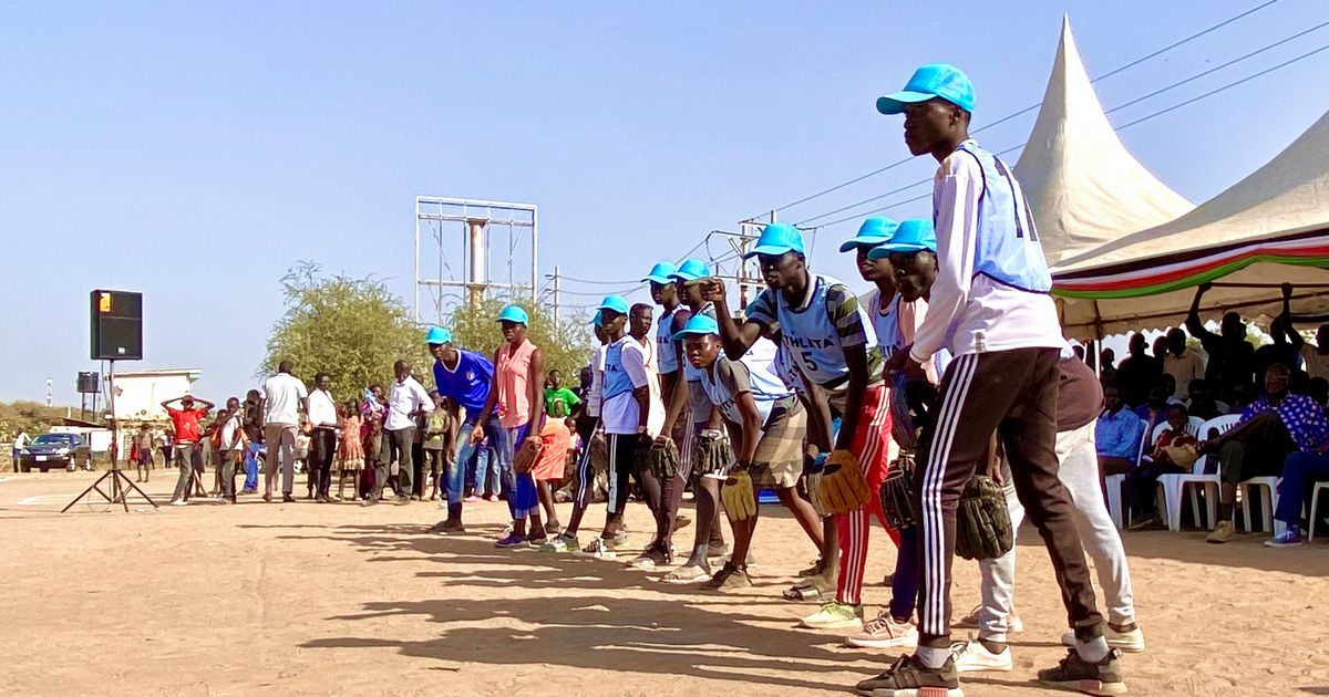 南スーダン野球団を市民にお披露目。思わず目頭が熱く……