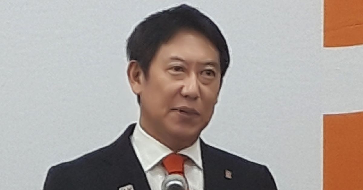 スポーツ庁初代長官 鈴木大地氏が退任 四つの観点から5年間を評価する 鈴村裕輔 論座 朝日新聞社の言論サイト