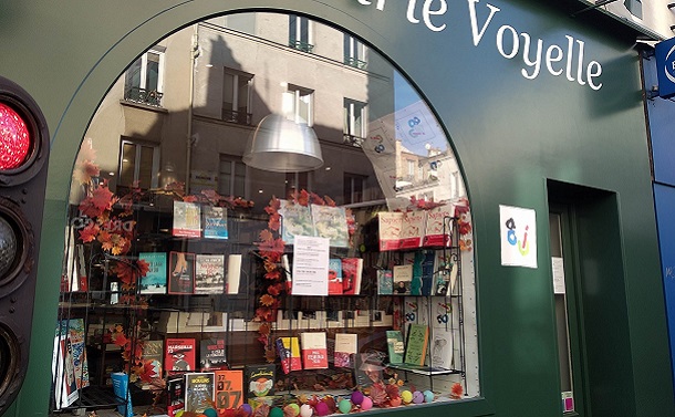 フランスの再ロックダウンで書店閉鎖、『華氏451度』の世界に？