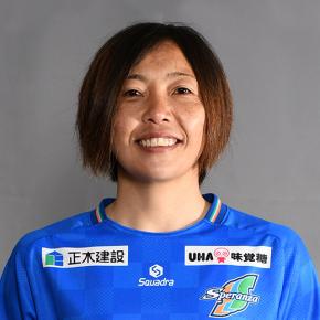 女子サッカー最多出場記録を更新　アマチュア貫く中野真奈美