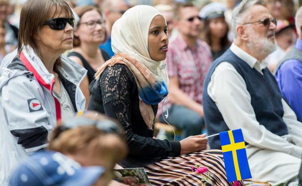 スウェーデンのNATO加盟進展の裏にあるもの　移民排斥の右派が政権を奪取